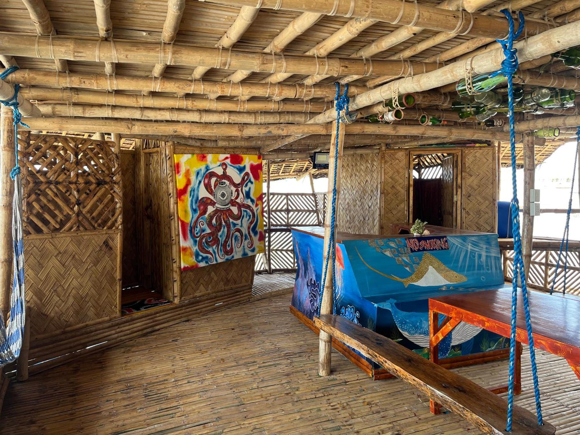 Bamboo Nest Beachfront Puerto Princesa Екстериор снимка